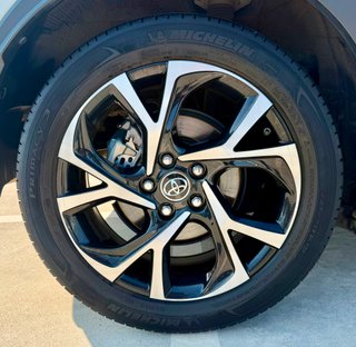 Toyota C-HR 2019
