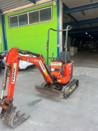 Mini excavadora Kubota U10