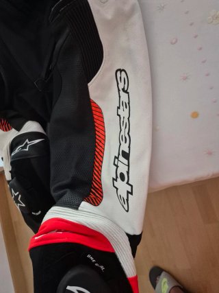 Mono Alpinestars Talla 54 EUR / 44 USA
