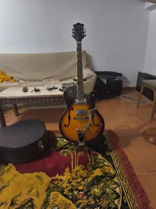 Guitarra Eléctrica Gretch  G5120 Sunburst