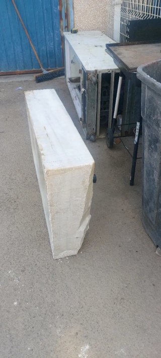 Pila doble antigua de mármol
