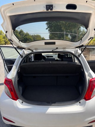 Toyota Yaris 2012