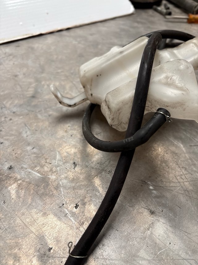 Bote expansión Honda Hornet 750 2023