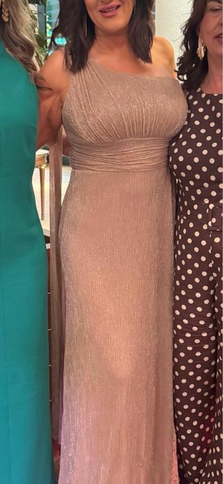 Vestido de fiesta dorado