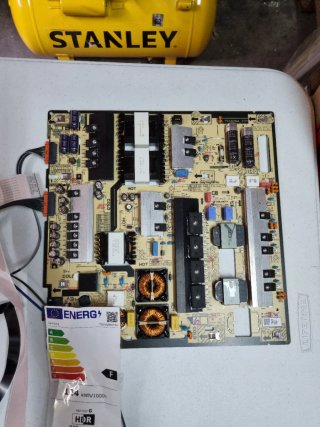 Samsung 75" - Placa Base, Fuente y Accesorios
