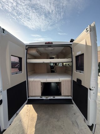 Camper Elnagh E-Van 5