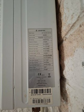 Calentador de agua Ariston Next EVO 11l