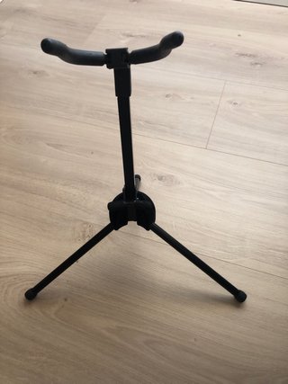 Soporte para saxo alto HERCULES