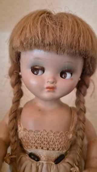 Muñeca antigua Linda Pirula