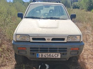 Nissan Terrano II 1996