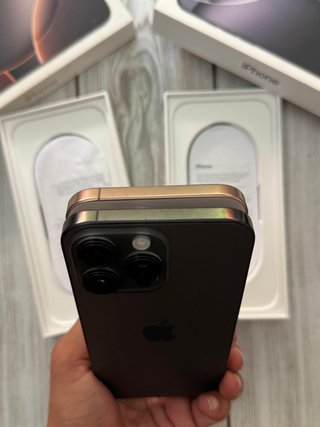 iPhone 16 Pro Max FACTURA Y GARANTÍA