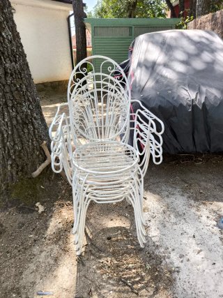 4 Sillas de jardín apilables de metal blanco