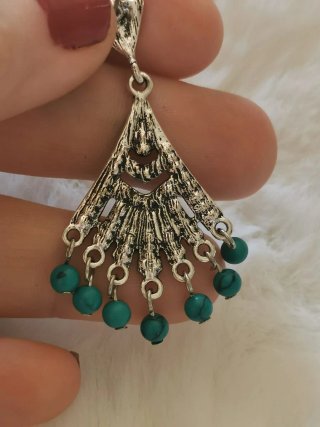 Pendientes antiguos con turquesas