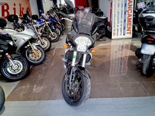 Kawasaki Versys 650 Negra/Gris