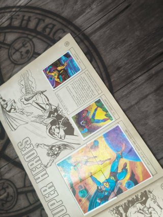 Album Cromos Monstruos