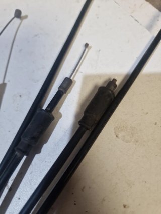 2 Cables de Acelerador