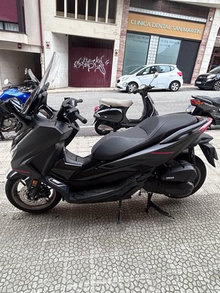 Honda Forza 125cc Negra Especial Edition