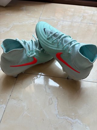 Scarpe da calcio Nike Taglia 43