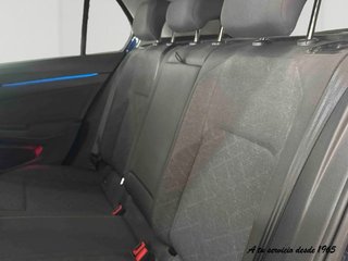 Volkswagen Golf Life eTSI
