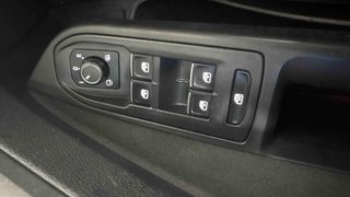 Volkswagen Golf Life eTSI