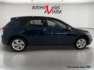 Volkswagen Golf Life eTSI