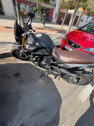 Morini SeiemmezzO SCR Moto Naked Negra