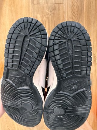 Nike Air Jordan 1 Low Talla 36 Niño