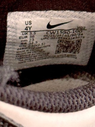 Nike Air Jordan 1 Low Talla 36 Niño