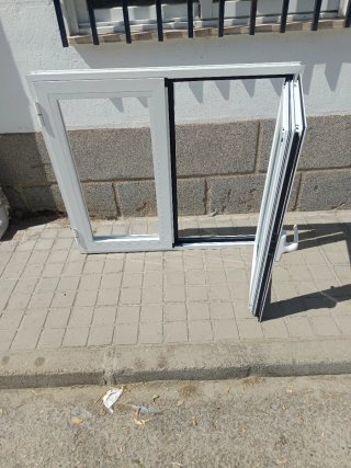 Ventana aluminio blanca doble hoja