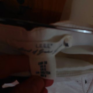 Pantalón blanco campana