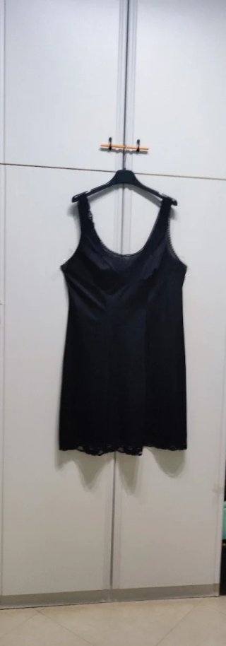 Sottoveste vintage nera taglia XXL
