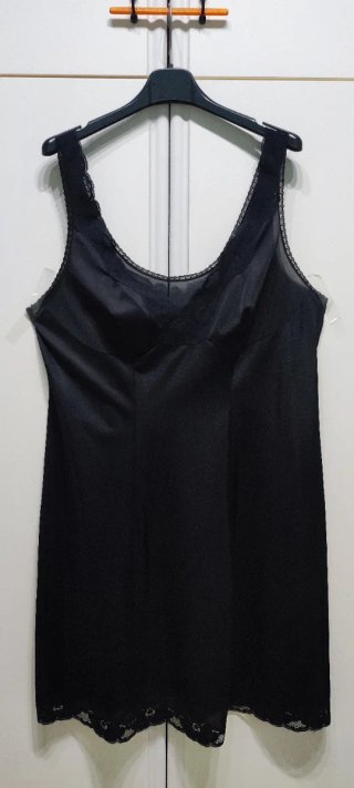 Sottoveste vintage nera taglia XXL