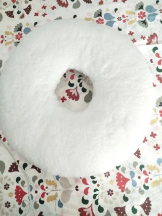 Cojín ortopédico blanco de forro polar