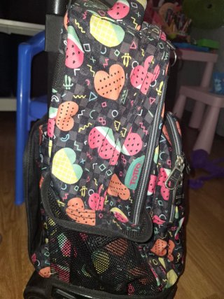 Mochila de ruedas con figuras