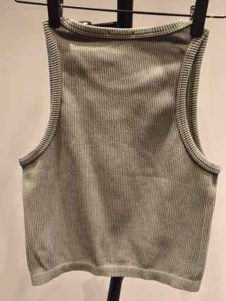 Camiseta tirantes Stradivarius verde Talla M