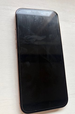 iPhone 16 Pro Max Dorado