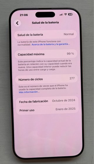 iPhone 16 Pro Max Dorado