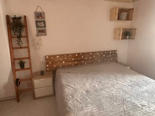 Alquilo habitacion