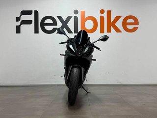 Suzuki GSX-8R