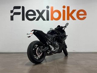 Suzuki GSX-8R