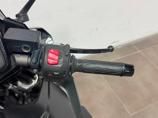Suzuki GSX-8R