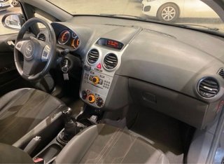 Opel Corsa 1.2 Selective 85 CV, 88.000 km | 1 Pro