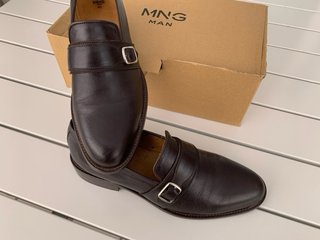Zapatos de piel marrón MANGO Talla 41.