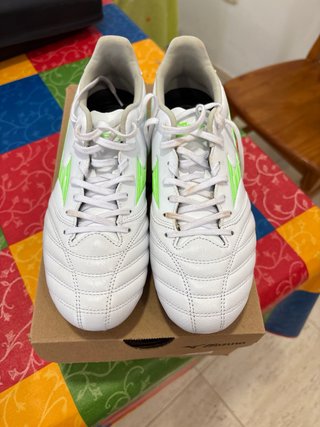 Botas Fútbol Mizuno Neo Moreira AG T40