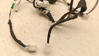 CABLEADO ELECTRICO TOYOTA AURIS (E18) 1AD 8215302