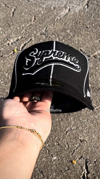 Gorra Supreme New Era talla 7/1-8