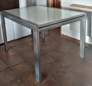 Mesa Comedor de hierro y cristal