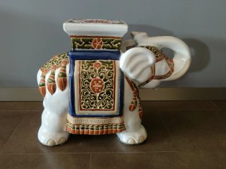 Elefante de cerámica vintage