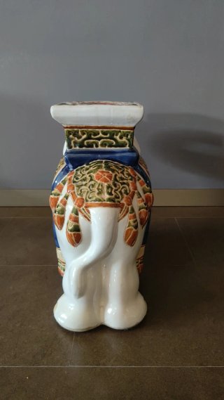 Elefante de cerámica vintage