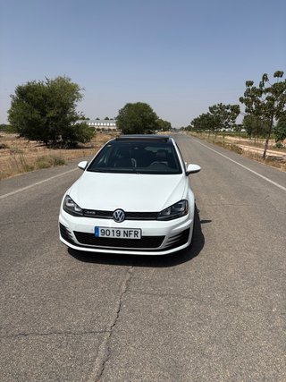 Volkswagen Golf 2015